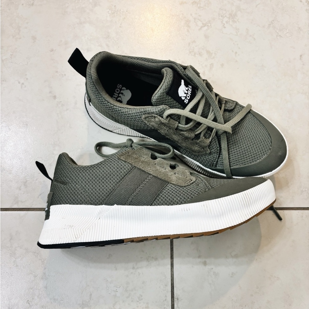 Sorel Out N About II Olive Green Women's Sneakers